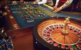 high stakes sports betting and live casino tables available to High Roller players
